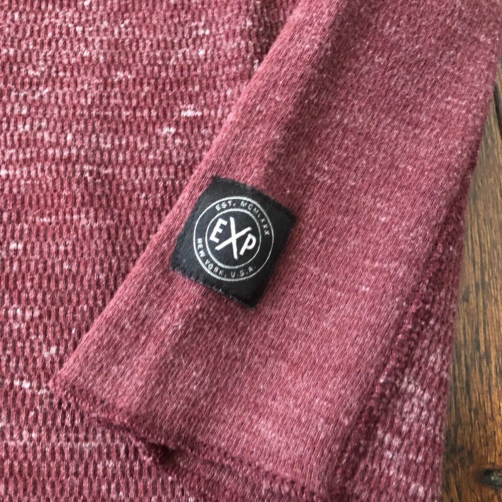 Express Men’s M/L Heathered Maroon Waffle-Knit Long-Sleeve Henley Tee - VGUC! - Picture 5 of 11